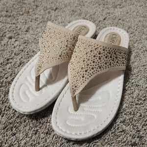 Cliffs Embellished Sandals Size 11 NWT